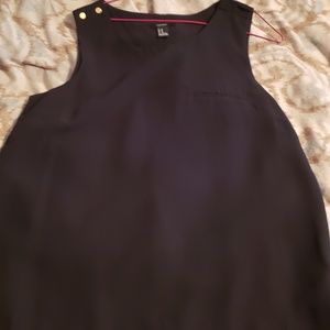 Women's black top